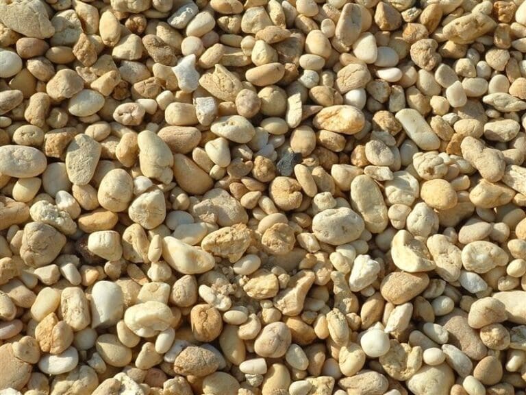 Beige Gravel - Long Island